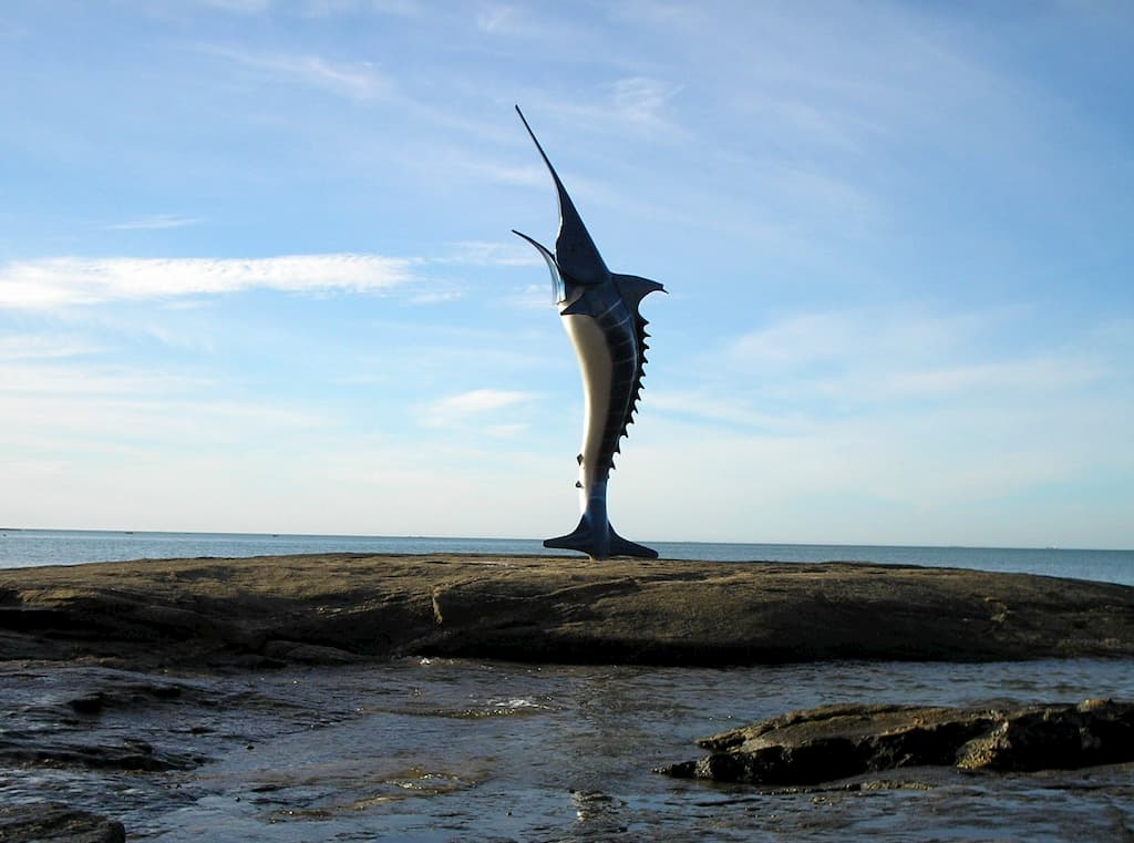 Monumento ao marlim-azul | o que fazer em guarapari