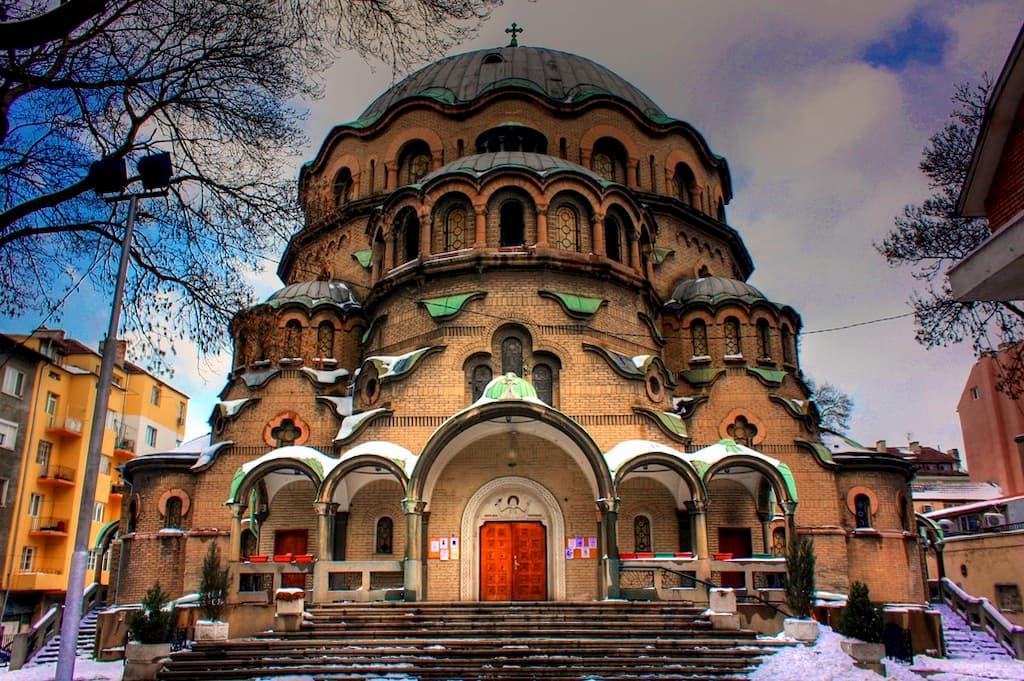 Igreja de st. Paraskeva | pontos turísticos da bulgária
