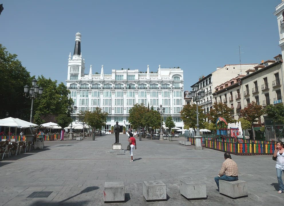 Plaza de santa ana | pontos turísticos de madrid