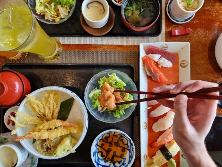 Culinária japonesa: os pratos típicos da gastronomia do japão